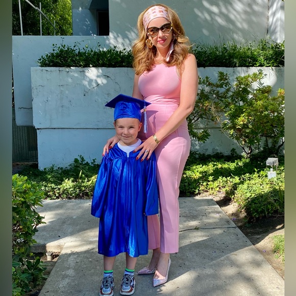 Meet your Posher, Tegan - Picture 4 of 10